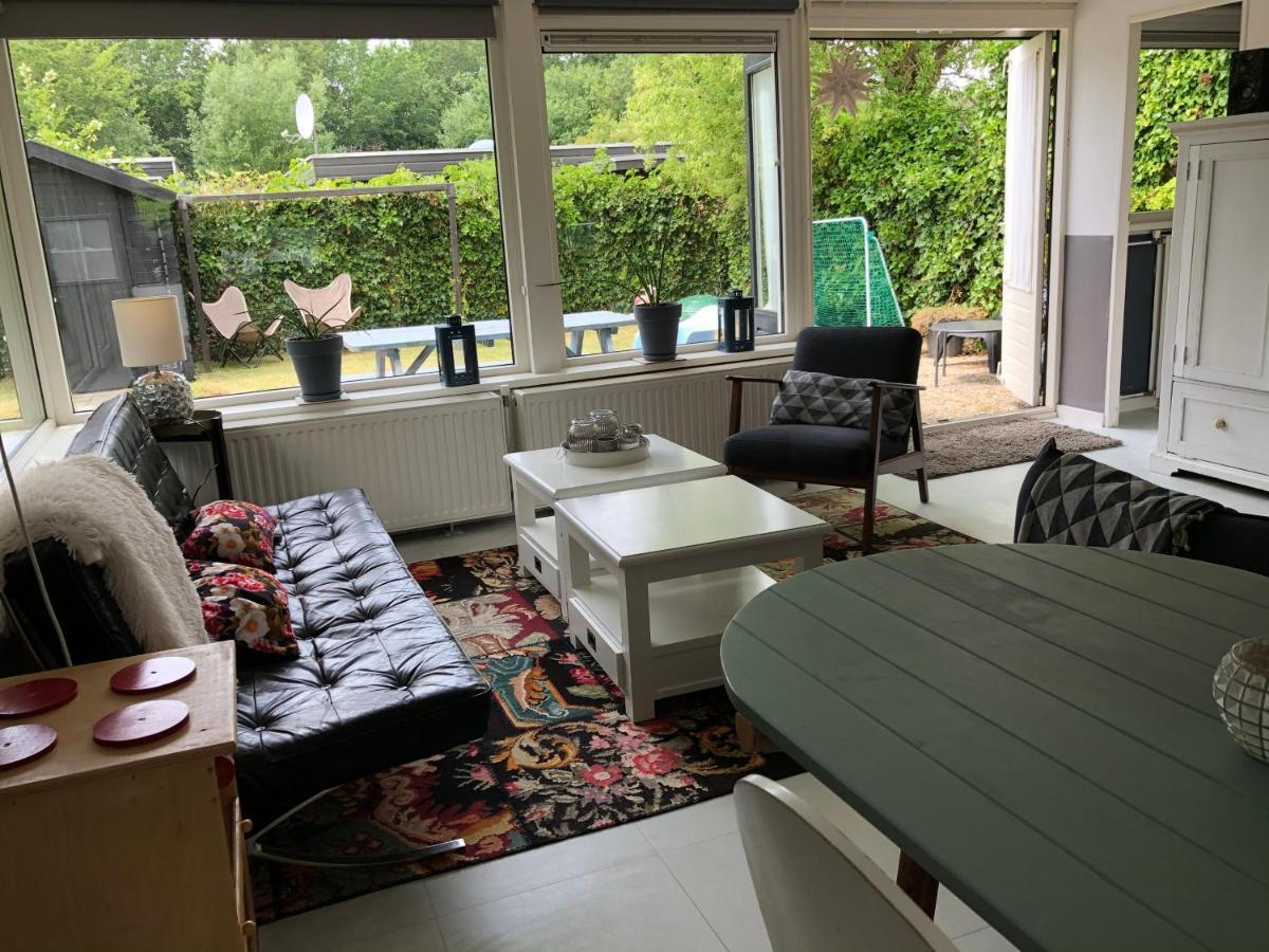 Vakantiehuis Lara Warmenhuizen Екстер'єр фото